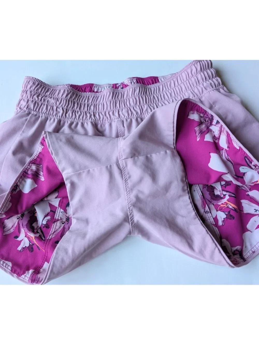 Avia Athletic Active Reversible Floral Magenta Running Shorts Girls L(10-12)